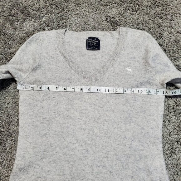 Abercrombie & Fitch Y2K 100% Cashmere Neutral Minimalist V-Neck Sweater - Large - Picture 5 of 8